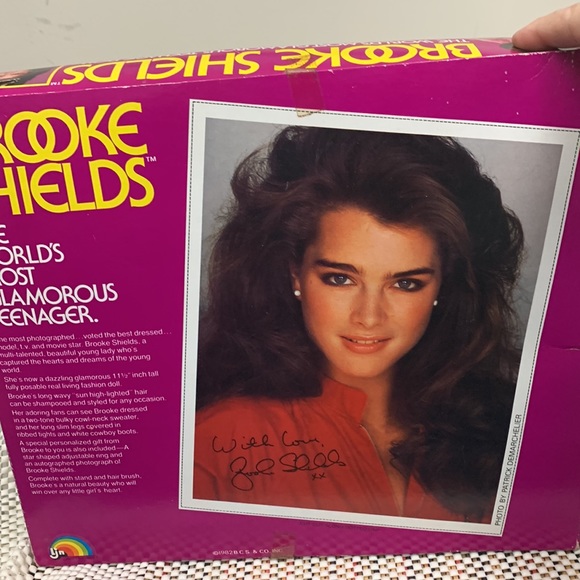 Vintage ljn Brooke Shields Posable Doll #8833 - Picture 5 of 8